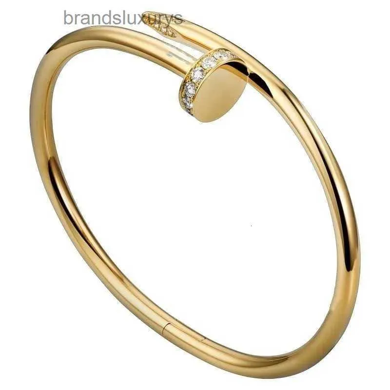 fanático clou Moda clássica pulseira de unhas designer para mulheres e homens pulseira de unhas com strass completo pulseira banhada a ouro 18k casais joias presentes sem caixas carro