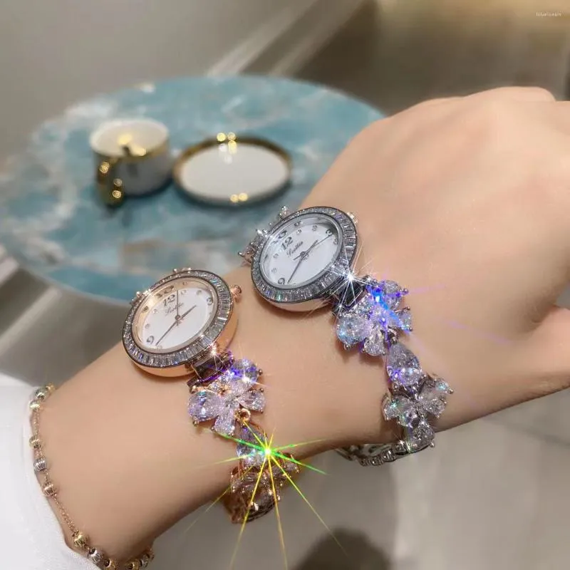 Orologi da polso Orologio da donna Fiocco di cristallo Catena Diamante Abbigliamento elegante Movimento giapponese Orologio al quarzo impermeabile