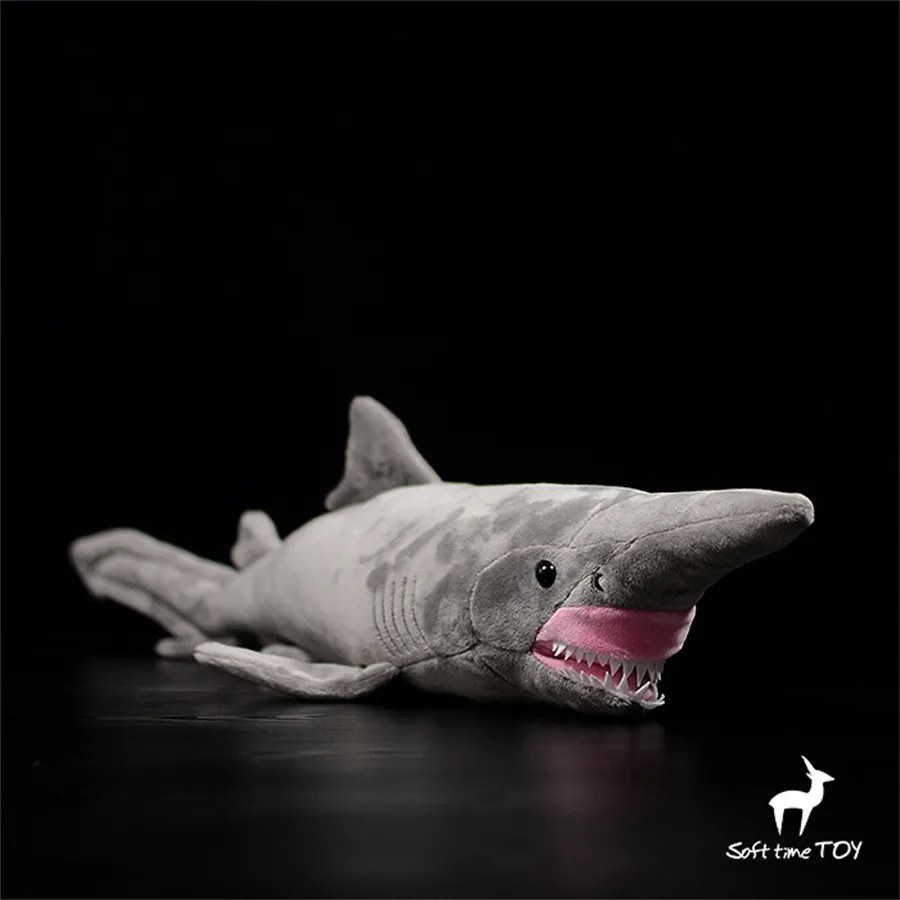 Pluche poppen Goblin Shark Anime Leuke Plushie Snuit Owstoni Knuffels Levensechte dieren Simulatie Gevulde pop Kawai Speelgoedcadeaus 230921