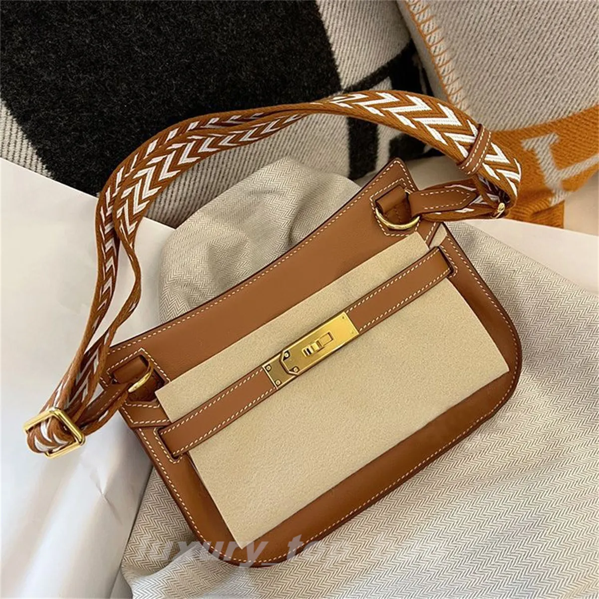 Fashion Bags Pure handmade wax line mini Gypsy Saddle Bag 2023 new swift leather braided strap crossbody bag casual