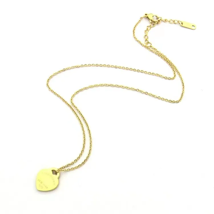 T Classic18KGOLD 새로운 펜던트 목걸이 패션 매력 매력 남성 및 여성 Fourleaf Heart Necklace 고품질 스테인리스 스틸 디자이너 목걸이