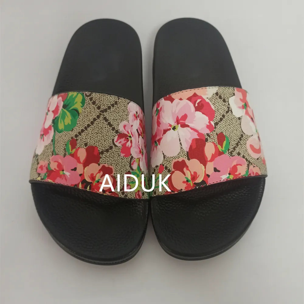 Stripe Rubber Slide Sandals Comfy Designer Flat Slippers For Men And Women From Bagsupermarket012 18.1 DHgate.Com