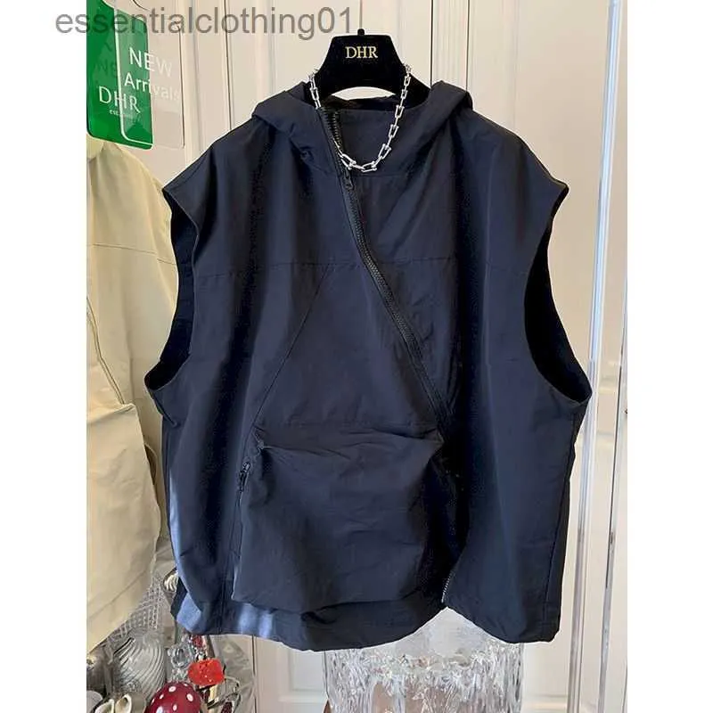 Chalecos de mujer Chaleco con capucha de gran tamaño Abrigos Moda Mujer Diagonal Cremallera Sin mangas Sudaderas con capucha Casual Chaleco suelto Primavera Verano Chalecos Chaqueta L230922