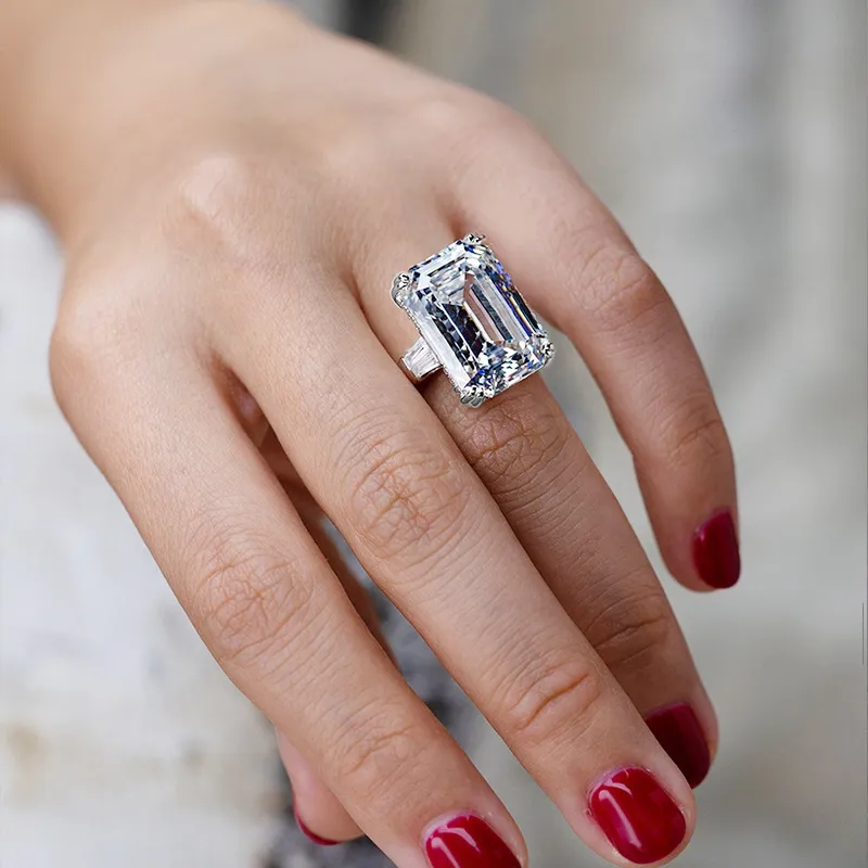 Luxury Solitaire Big Rectangle 6ct Emerald cut Simulated Diamond Women Wedding Ring Engagement Ring Evening Party Elegant Female Fashion Jewelry Gifts