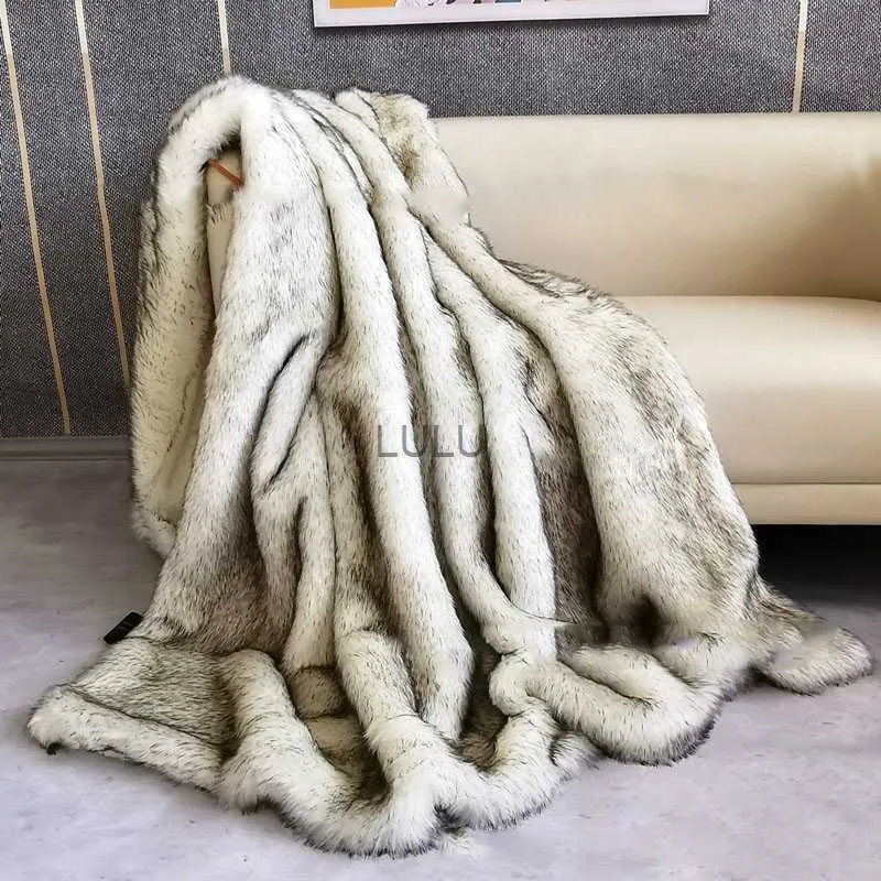 Blankets New Winter Faux-fur Thickened Plush Blanket Flannel Imitation Fox Fur Warm Soft Blanket for Bed Double King Size Throw Blanket HKD230922