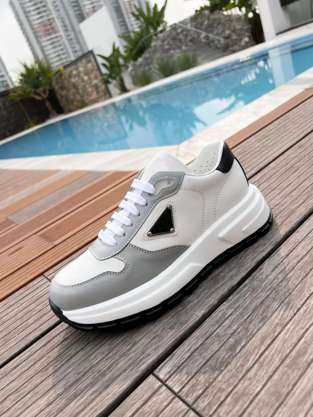 Scarpe da viaggio hot sale uomo