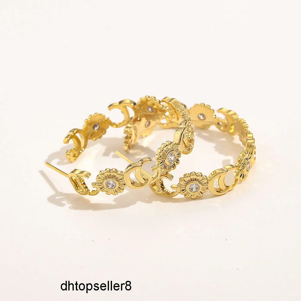 Top Designer Brief Ohrringe Damen Gold Creolen Hohe Qualität Neues Geschenk Diamant Studie Sommer Reise Wasserdichte Ohrringe mit Marke