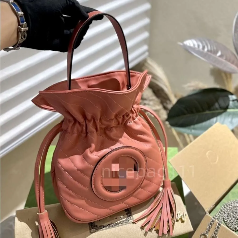 New 24ss Designer bag Women Bags classic handbag Shoulder Bagss Real leather Lady Fashion Bags Genuine Crossbody Purses Clutch Pretty Blessing bag