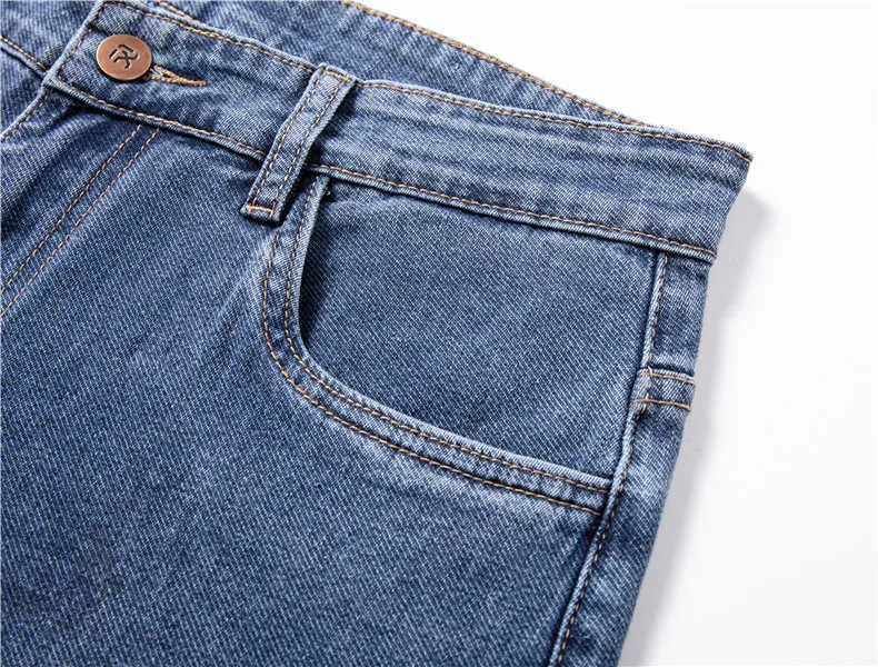 Mens Jeans Plus Size 40 42 44 Autumn Mens Blue Straight Loose Jeans  Business Casual Cotton Stretch Denim Pants Male Brand L230921 From  Spider_hoodie, $10.03