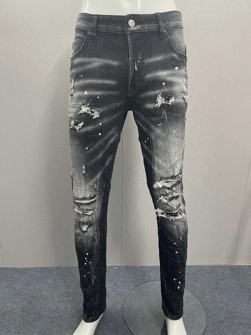 Herenjeans 2023 Lente/Zomer Mode Waterwassing Versleten Gat Patch Verf Knop Blootgestelde Kleine Voeten Blauw Mannelijke