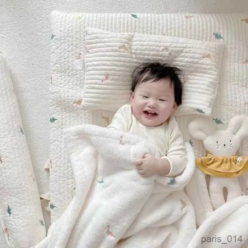 Thick baby on sale girl blankets