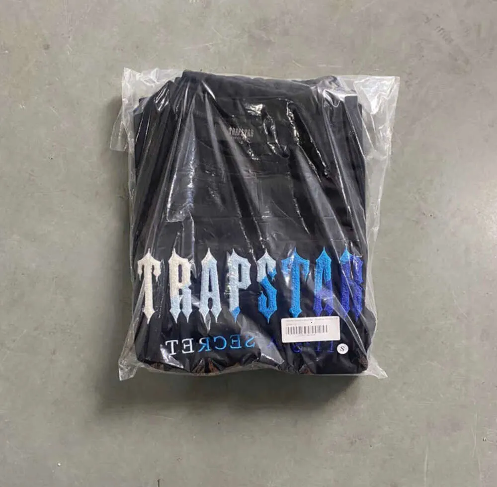 Erkek Tişörtler Yaz Tshirt Trapstar Kısa Takım 2.0 Şönil Kod çözülmüş Kaya Şeker Lezzeti Ladies İşlemeli Alt Trailsuit T Shirt 22