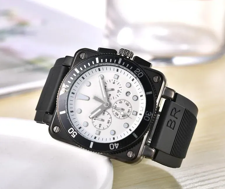 2023 Mens BR Modello Sport Campana al quarzo Donna di lusso Orologio multifunzione Business Gomma Uomo Calendario Ross Square Orologio da polso da uomo W22