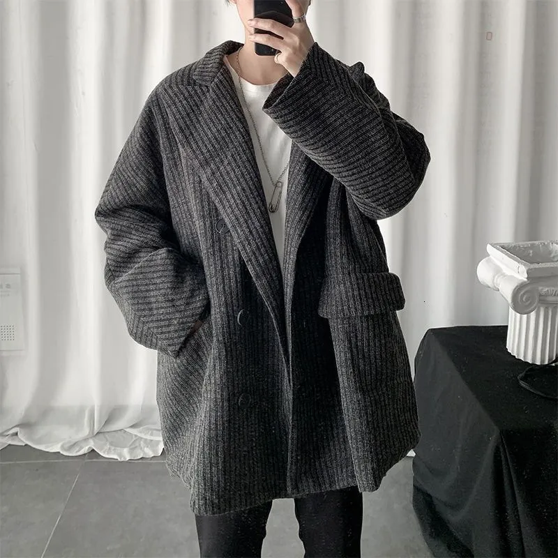 Men's Jackets Mid-length thick windbreaker for men Hong Kong style autumn winter vintage woolen suit jacket unisex Korean corduroy coat 230923