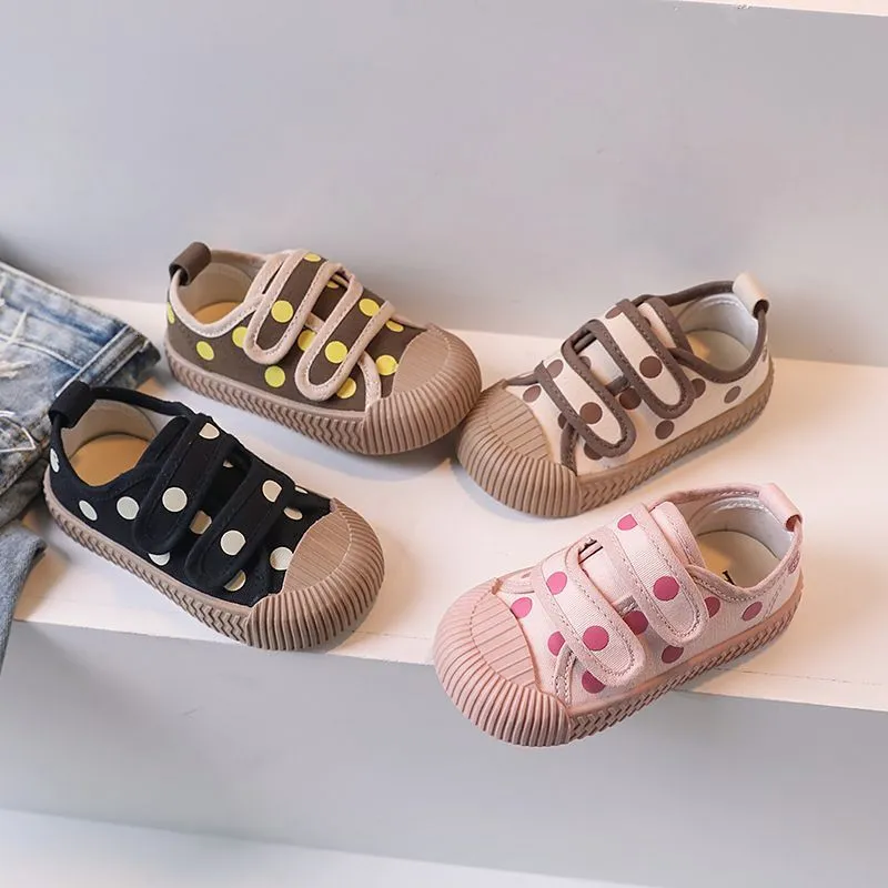 Baskets printemps tête ronde garçons et filles chaussure bébé doux coréen enfants chaussures enfants toile 230923