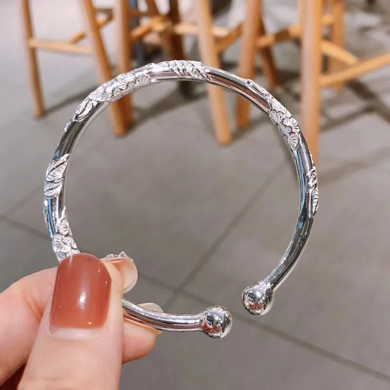 925 Sterling Silver, färgglad och vacker, med justerbar öppning för kvinnors armband. Enkla och eleganta modesmycken armband grossist