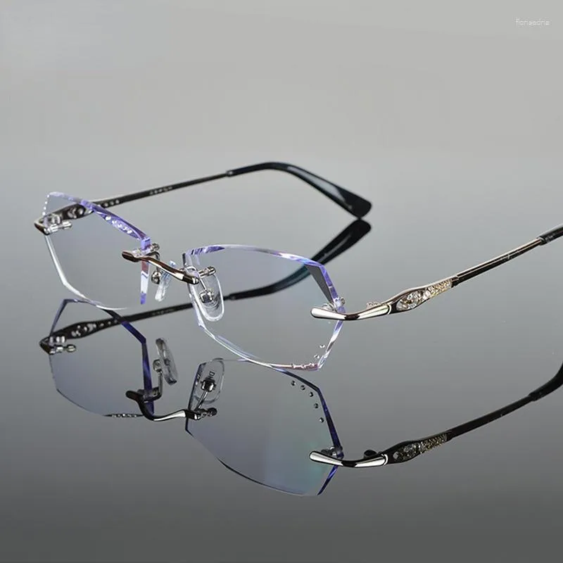 Branded chasma cheap frame