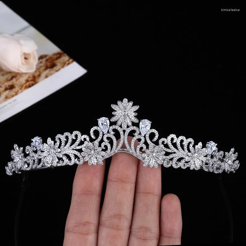 Pinces à cheveux mariée mariage marguerite Zircon couronne coiffure douce princesse Bar Mitzvah accessoires diadèmes bijoux femmes cuivre Fine coiffure