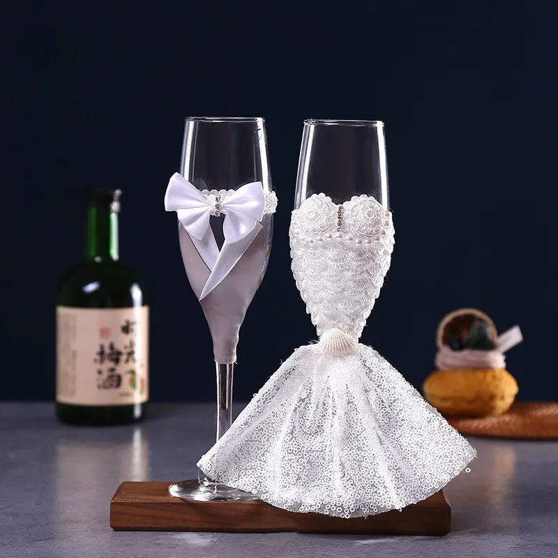 Wine Glasses Exquisite Wedding Matchmaking Celebration Romantic Champagne Hand Over Groom Bride Stemware 230923