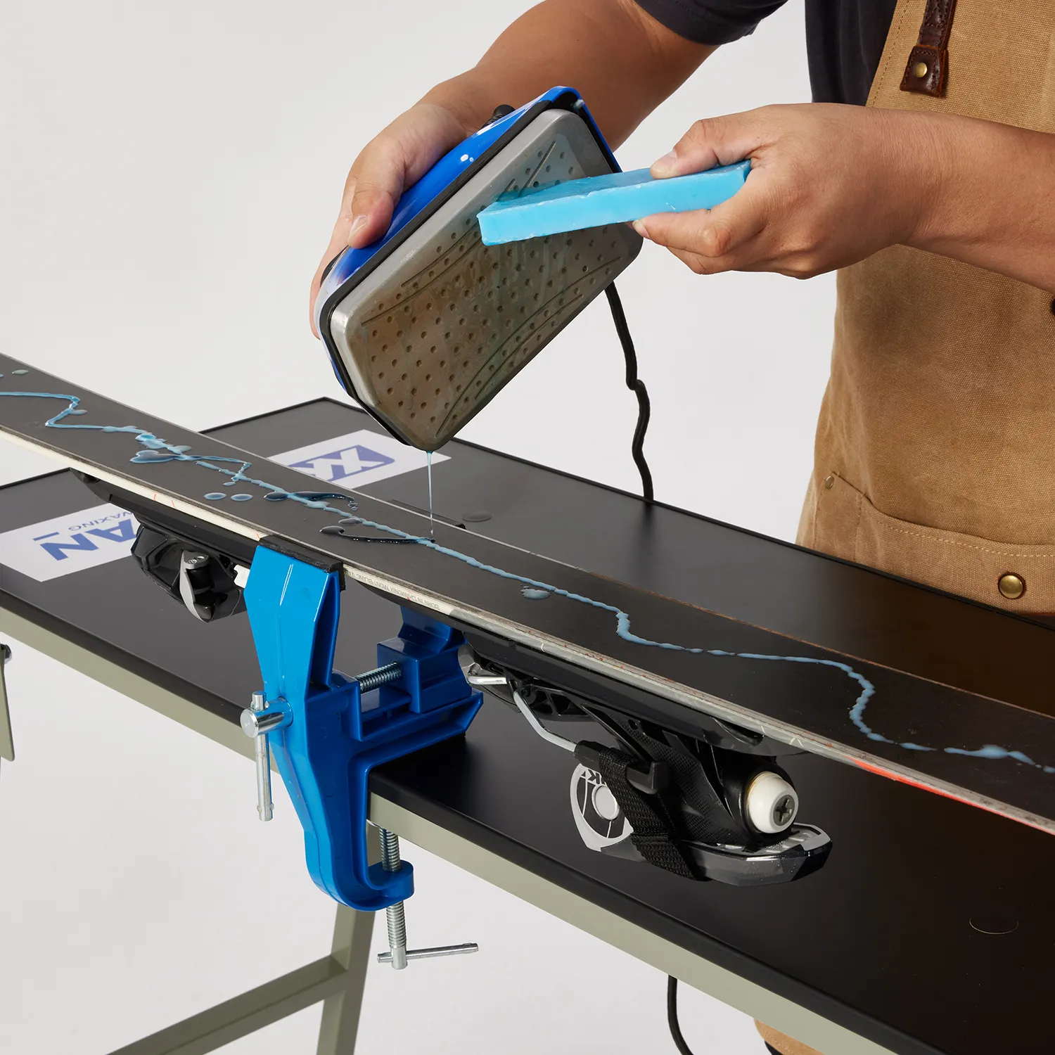 XCMAN Ski Schraubstock Mit Saugnapf - 2-teiliges Aluminium Tuning Set | 28cm Breite Für Ski & Snowboard