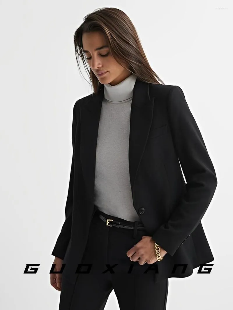 Women's Suits 2024 French Commuter Small Suit Coat Professional Temperament High Sense Top