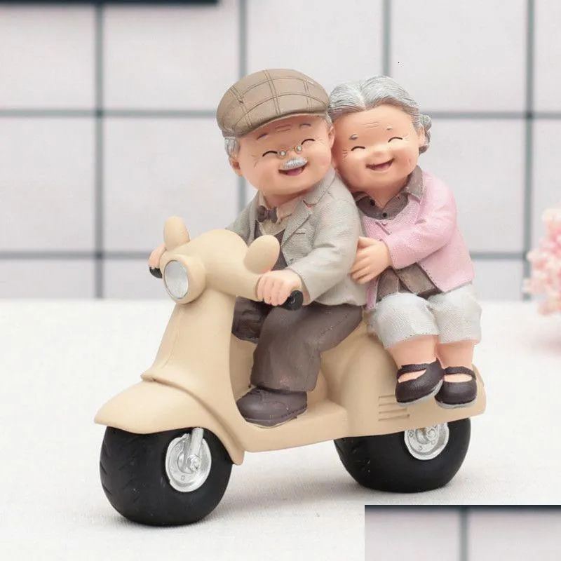 Objets décoratifs Figurines Grands-parents Modèle Ornement Creative Sweety Lovers Couple Ornements Décoration de maison moderne Living Roo Dhqmk