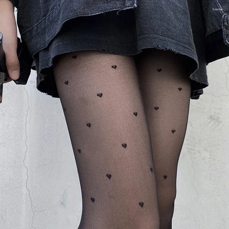 Chaussettes noires pour femmes, bas noirs, Style Explosion JK, lettre d'amour, Point de vague, vêtements électriques, collants Anti-crochet en soie, 2023