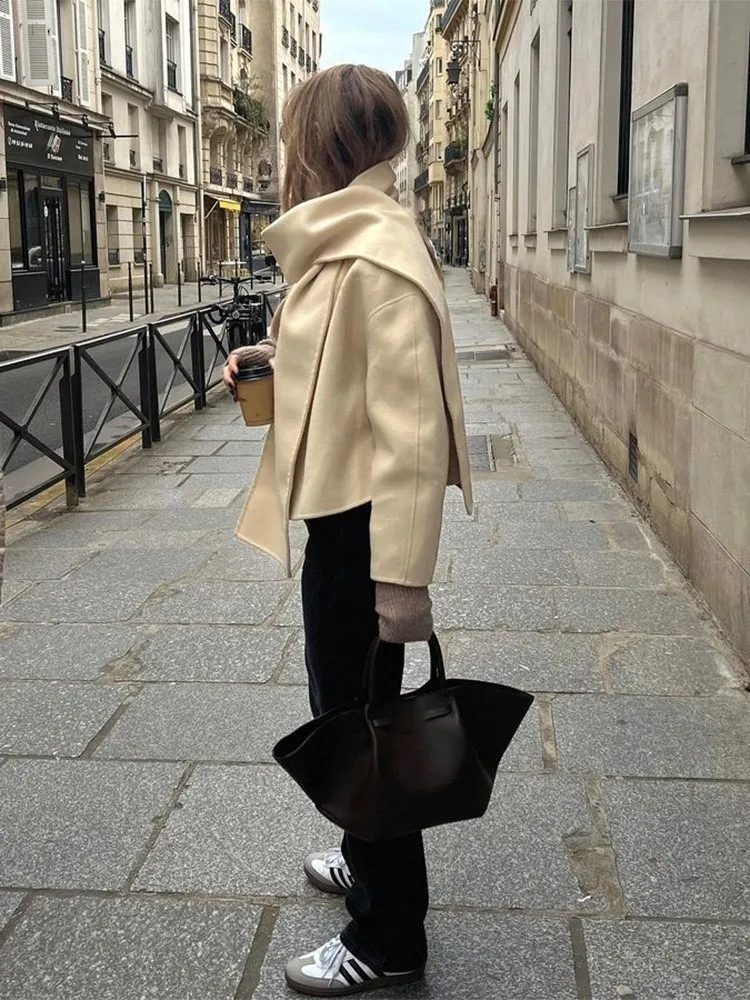 Cappotti corti cheap