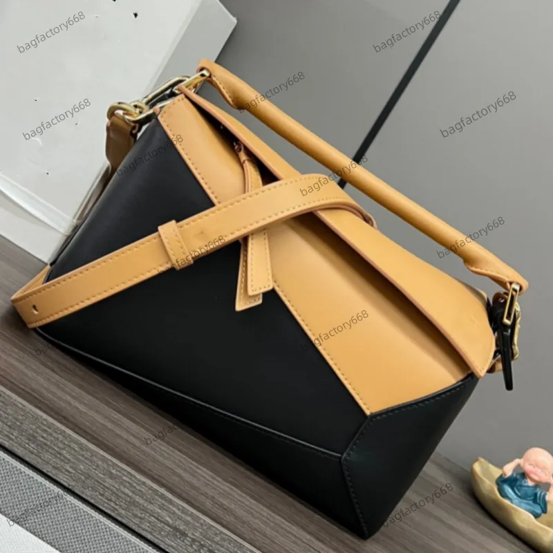 Umhängetaschen, Umhängetasche, Spiegelqualität, Umhängetaschen, Designer-Damen-Designertasche aus echtem Leder, geometrisch, schwarze Umschlagtasche, Leinen-Schultergurt verstellbar