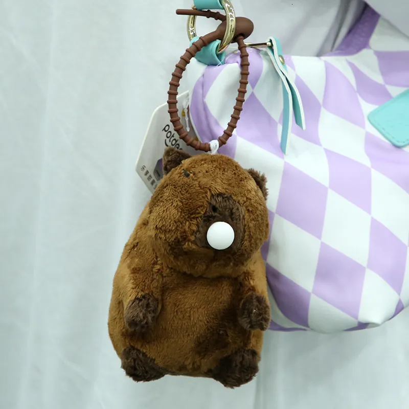 Plush Keychains 1/2Pcs Squeezing Sounds Capybara KeyRing Women Girls Cute Capybara Plush Doll Keychain Men Bag Car Key Pendant Accessories Gifts 230923