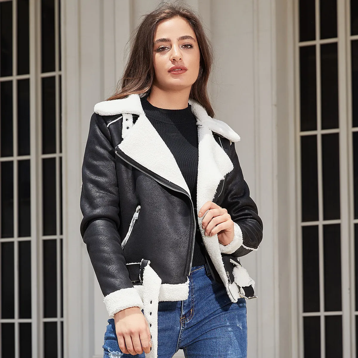 Women's Leather Faux Fur One Warm Suede Black Jacket with Belt 2023 Autumn and Winter Zip Lamb's Wool Lapel Casual Solid Colour Coat for Women 230923