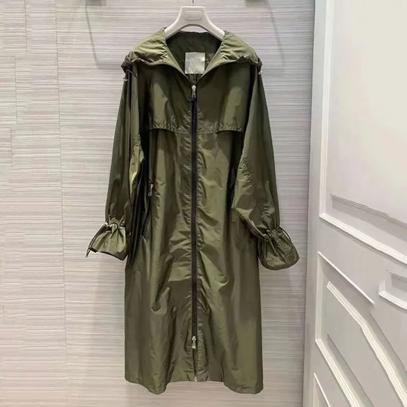 Giacca da donna in misto lana 2023 Primavera Autunno Trench da donna Casual britannico di lusso Temperamento Giacca a vento lunga Capispalla Spolverino con cintura 230923