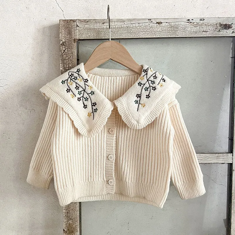 Cardigan Cappotto maglione per bambina Cardigan collo bambola Maglieria alla moda per bambini Carino maglione grande collo a polo Cappotto versatile 230923