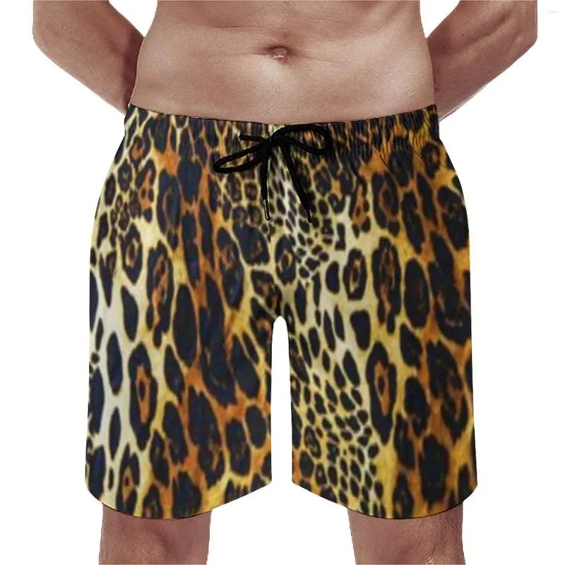 Pantaloncini da uomo con stampa tigre Bordo pelle di animale selvatico Modello casual da uomo da spiaggia che corre con bauli ad asciugatura rapida Idea regalo