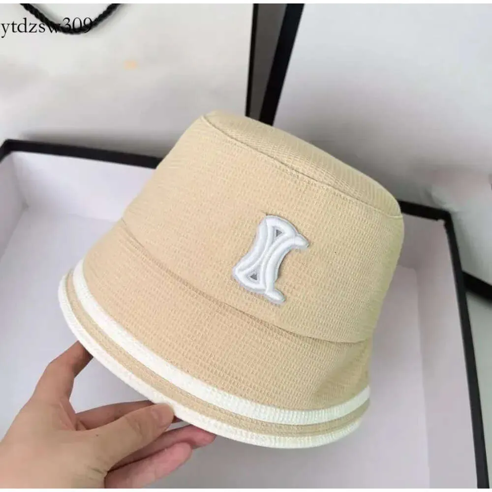 Letters Fisherman Hat Fashion Minimalist High-grade Bucket Hats Makes Your Face Look Smaller and Younger