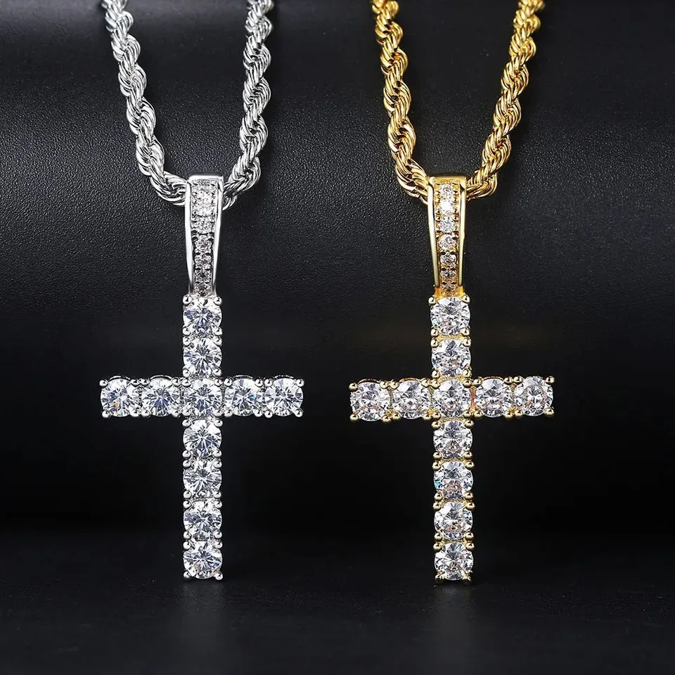 Collier avec pendentif en croix religieuse pour femme en acier inoxydable plaqué or chaîne de tennis pour homme colliers incrustés de chaînes Hip Hop_voghion.com