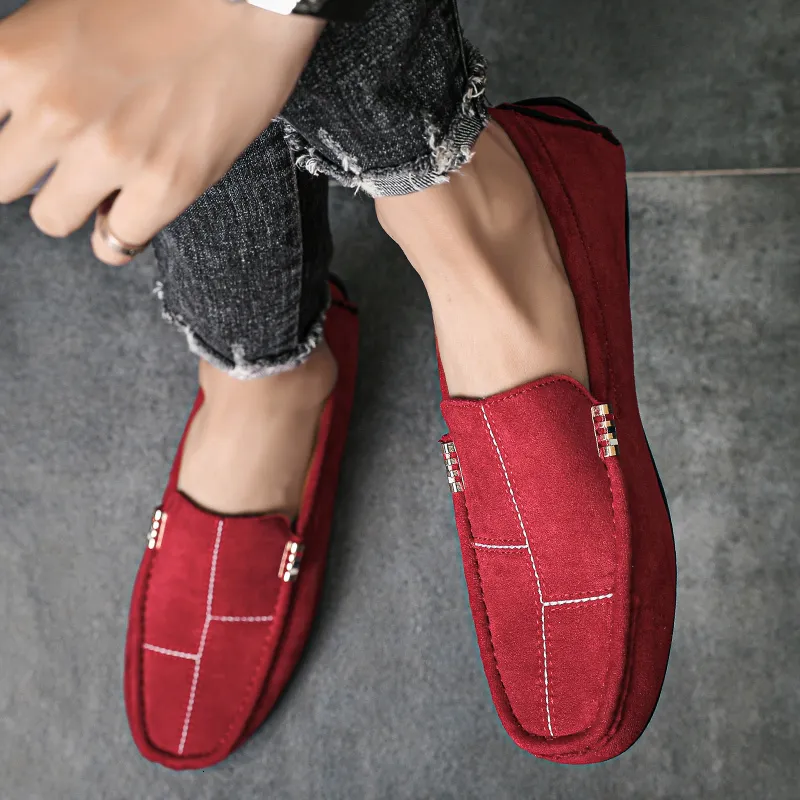 Kleid Schuhe SlipOn Leder Männer Casual Männlich Bequem Rot Fahren Zapatos Mokassin Rutschfeste Loafers 230923