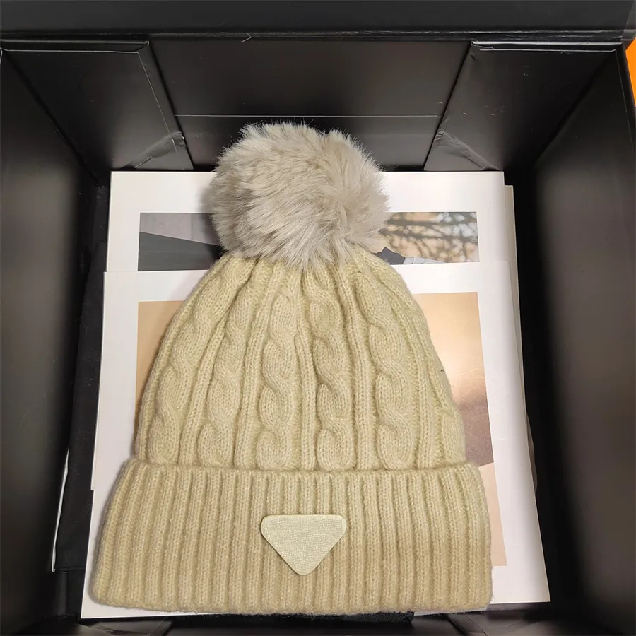 Bonnet de luxe de styliste, chapeaux tricotés thermiques, à la mode, pour hommes et femmes, casquette chaude de haute qualité, automne et hiver