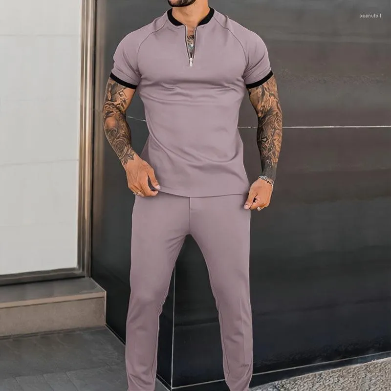 Herrspårsugnar Autumn Set Casual Simple T-Shirt Sports Kort ärmar Byxor Fashion Short-Sleeved Fitness Jogger Tracksuit