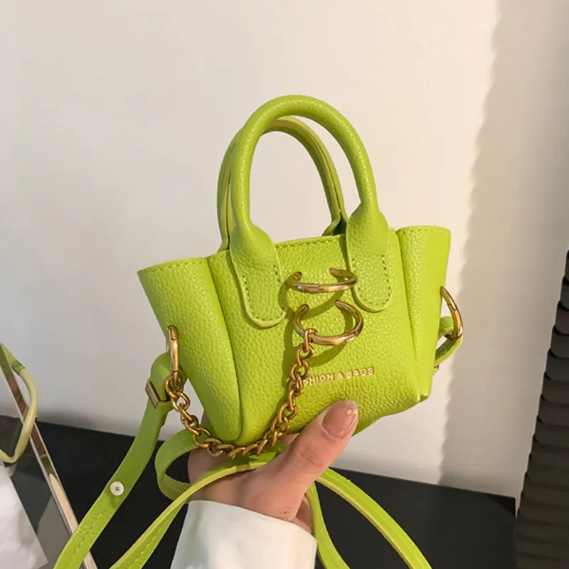 Sacs de soirée Marque Femmes Petit Sac À Main Parti Embrayage Femme Chaîne Sacs À Bandoulière Néon Vert Jaune Rose Seaux Sacs Messenger Sac Mini 230923