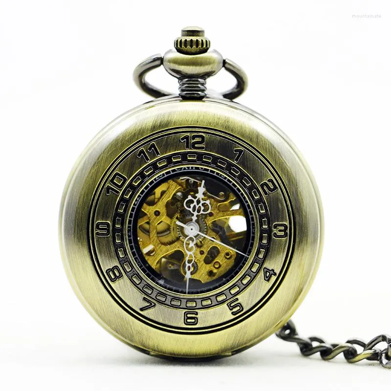 Pocket Watches Antique Digital Display Hollow Prossed Mechanical Watch Vintage Gentleman Style Accessories Pendant Necklace Clock