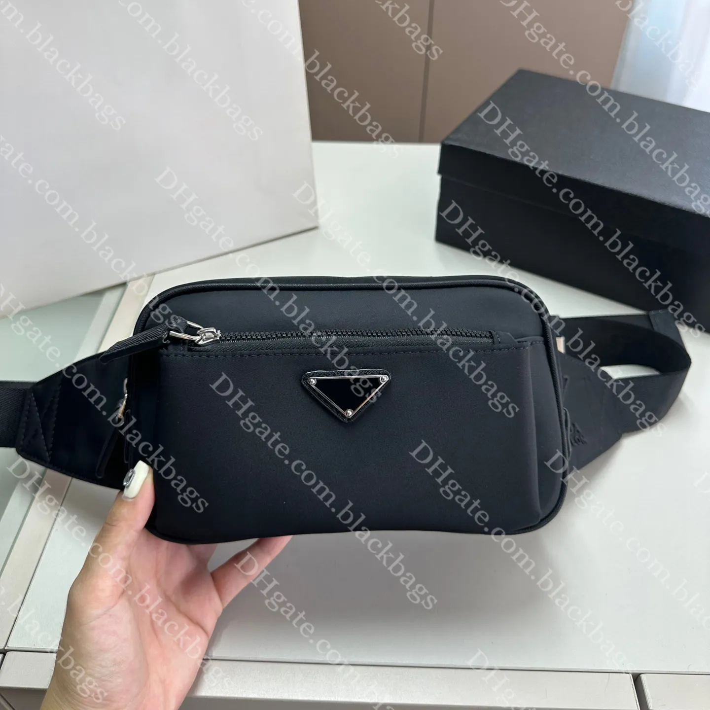 Wysokiej jakości męskie wodoodporne projektant Bombag Fanny Pack Crossbody Pasp Bag Classic Triangle Nylon Men Men Bag