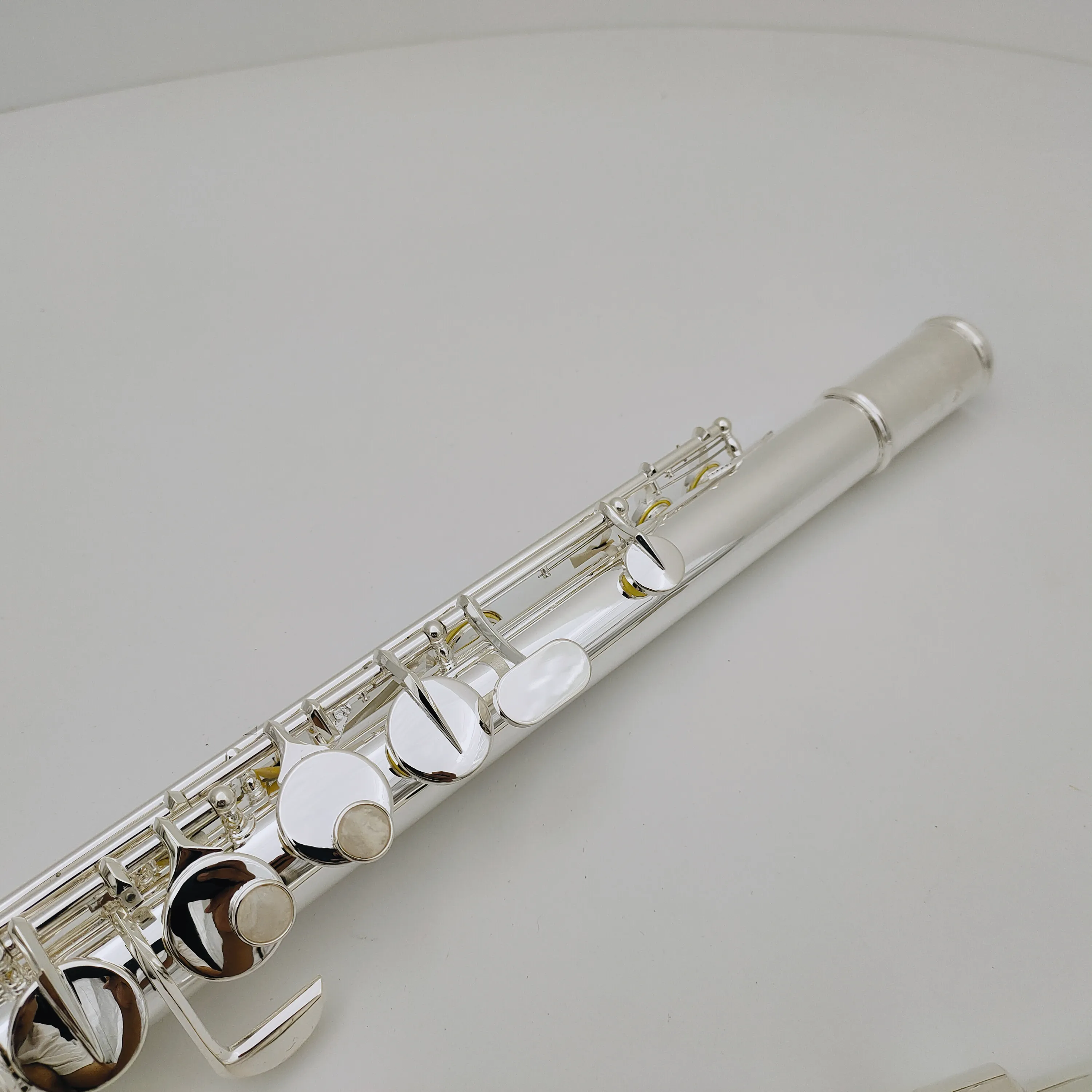 Muramatsu Alto Flute G Tune 16 Zamknięte klucze do otworów Sliver Pleated Professional Musical Instrument z obudową Bezpłatną wysyłkę