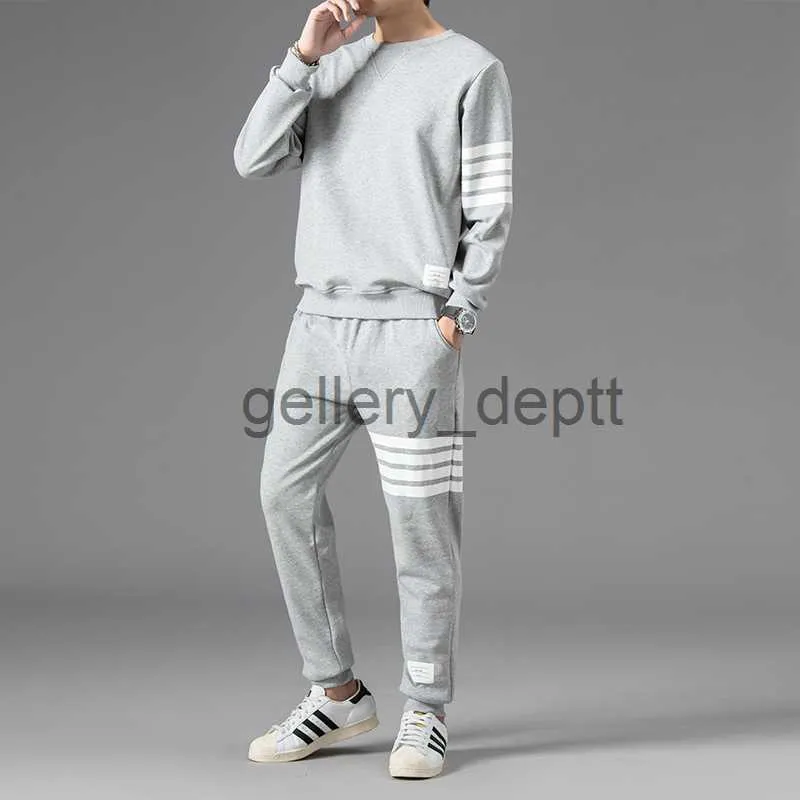 Men's Tracksuits Men Clothing 2021 Fall Winter Men Sets Two Piece Korean Fashion Hoodie And Pants Designer Sweatshirts Clothes PlusSize Tracksuit J230925