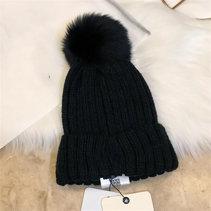 Örme Şapkalar Yün Tasarımcı Kış Sıcak Beanie Kapaklar Erkek ve Kadınlar İçin Kaşmir Kaşmir Sıradan Kafatası Kapağı Moda Açık Hediye AAA