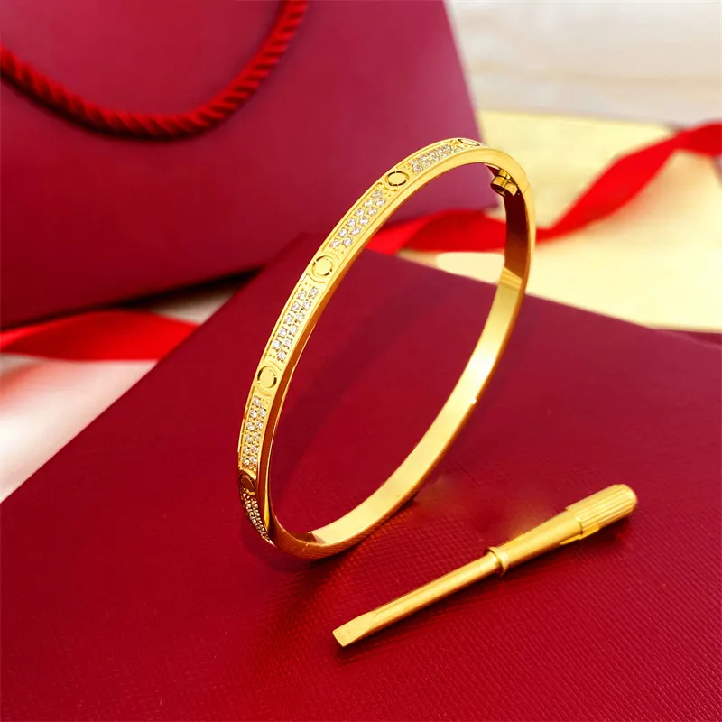 Thin Love Screw Bracelet Diamond Bracelets Designer Jewelry Woman Men Bangle Rise Gold Sier Plated Titanium Steel Womens Jewelrys 16 17 18 19 Size