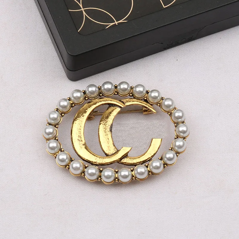 Luxury Designer Women Letter Brooches 18K Gold Plated Broche Rhinestone Fashion Jewelry Brooch Charm Pearl Pin Broches Party Gift 20style