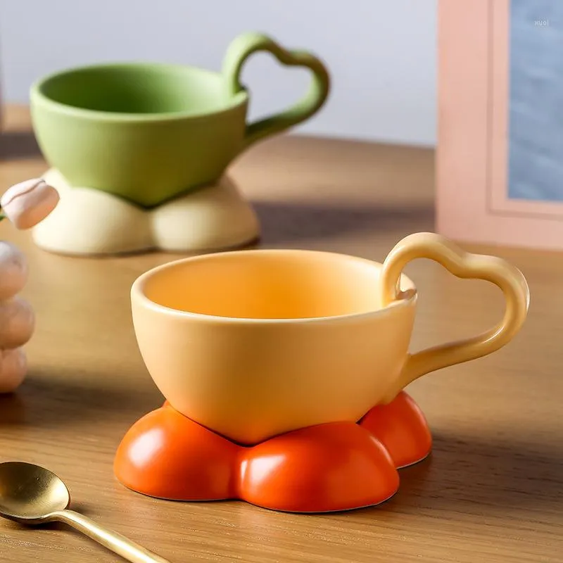 Tazze Originalità Love Cup Set di piatti in ceramica Caffè Colazione per ragazze Alta bellezza e cucina combinata