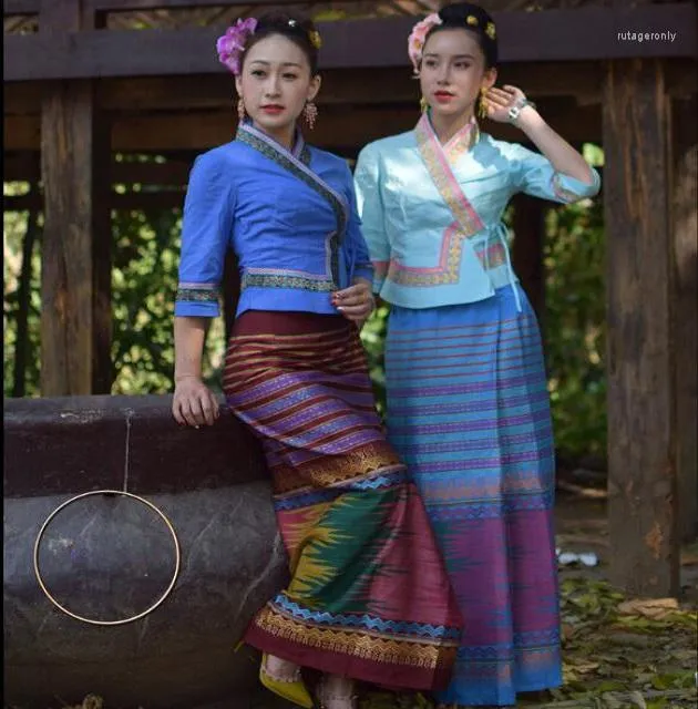Traditional Southeast Asian Cotton Dress Women Half Sleeve Top and Skirt Festival Outfit from Dhgate Ethnic Clothing - price 132.04 Traditional Southeast Asian Cotton Dress Women Half Sleeve Top and Skirt Festival Outfit from Dhgate Ethnic Clothing - price 132.04