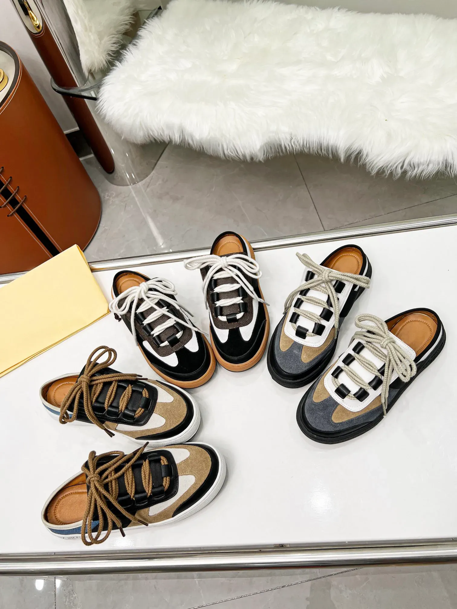Autumn Designer Sneakers Slip-on Lace-up Slippers Black Brown Casual Shoes Fashionable Versatile Sneakers Flat Slippers Luxury Sandals Size 35-41